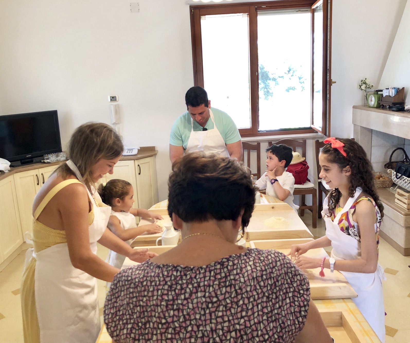Aula de culinária em família na Puglia